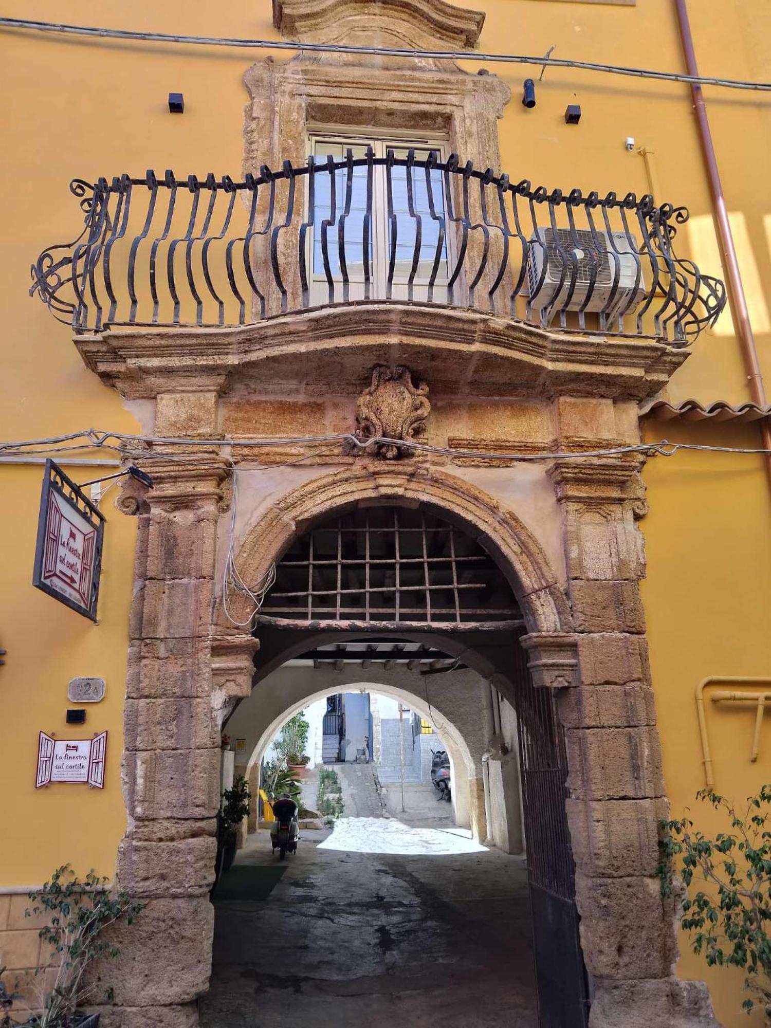 La Finestra Sul Cortile B&B Sciacca Extérieur photo
